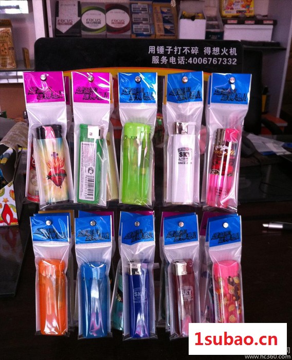 一次性打火机 打火机 广告实色小圆机打火机 塑料打火机厂家图2