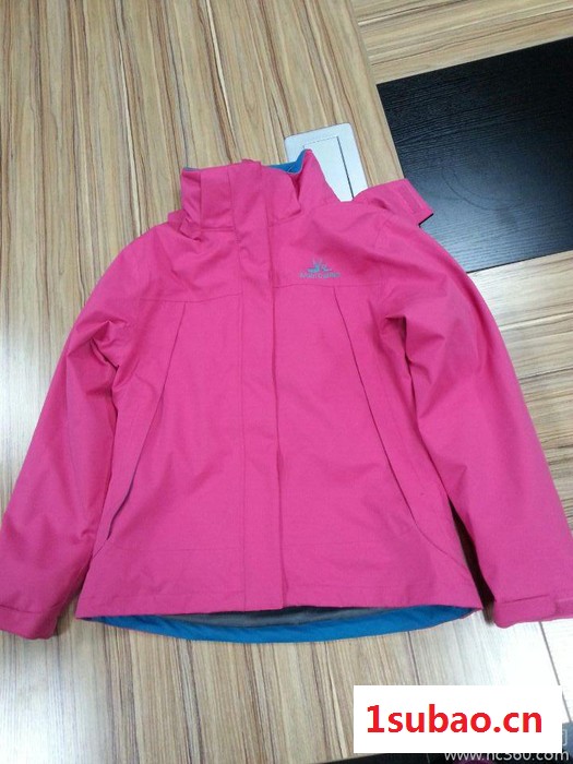 供应压胶服户外装冲锋衣 三层压胶雨衣图3