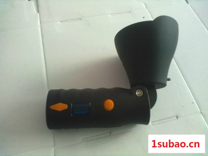 供应亿嘉YJ7400手电筒图2