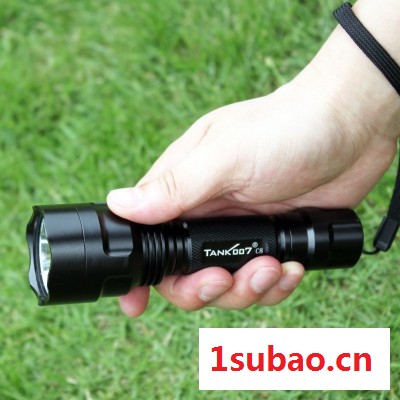 强光手电筒户外手电筒TANK007探客户外强光手电C8图5