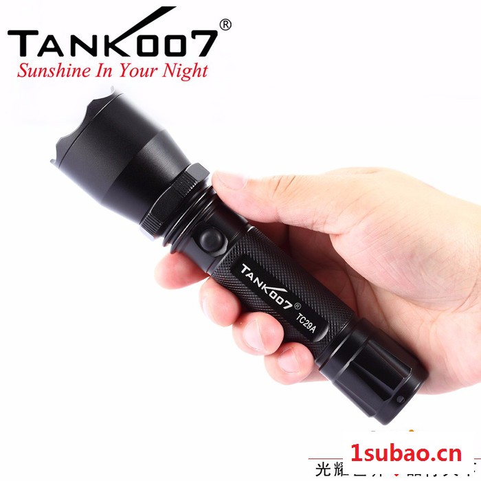 TANK007探客TC29A强光远射居家日常防爆安防消防执勤贵的质量好的手电筒图2