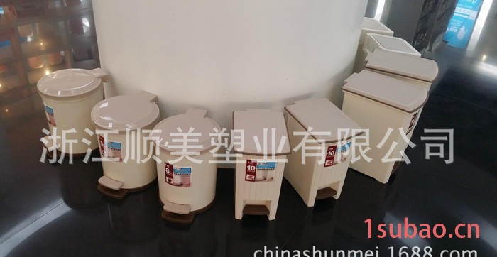 2015 欧式塑料垃圾桶 脚踏垃圾桶 翻盖垃圾桶 环保材质图2