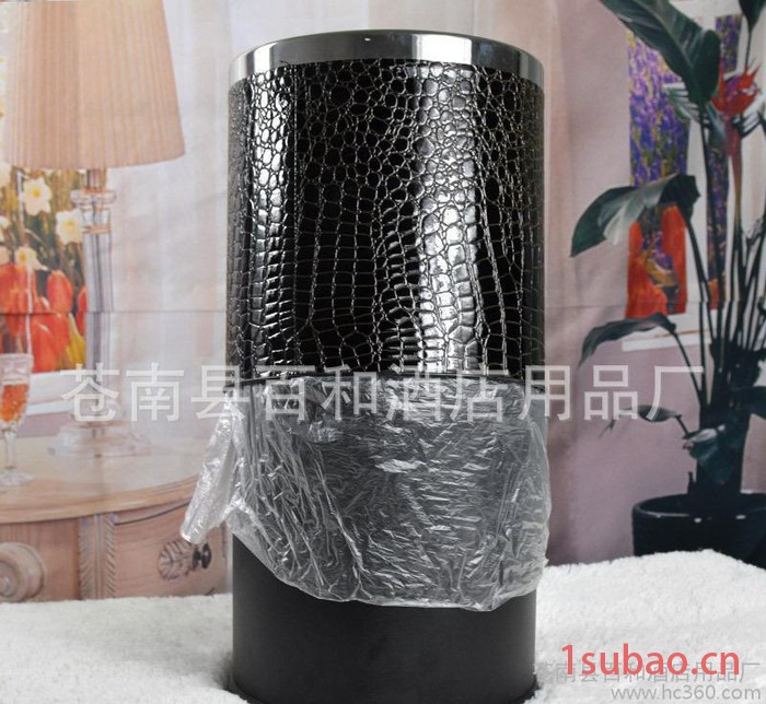 双层圆形皮革垃圾桶 酒店宾馆客房皮革垃圾桶 办公室小垃圾桶图3