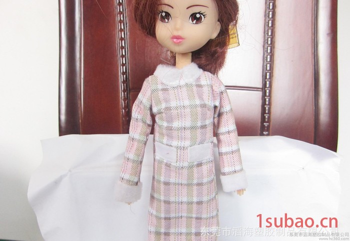 直销 加工订做 儿童玩具 可爱芭芘公主娃娃 可换衣服鞋帽包包图3