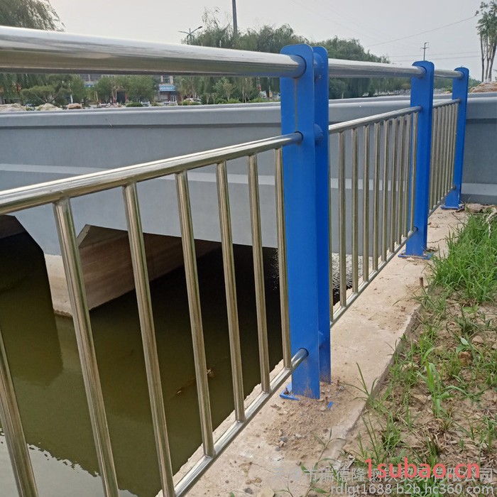 LED灯护栏 201碳素钢复合管河道栏杆 道路灯光护栏 全国施工 天津瑞德隆图4