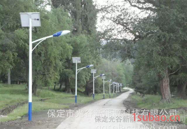 太阳能路灯 单臂路灯 LED路灯加工定制图2