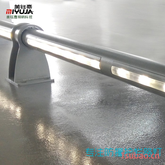 创新两段式发光面 LED防撞护栏灯 护栏路灯 桥梁防撞护栏灯 道路安全护栏灯图3