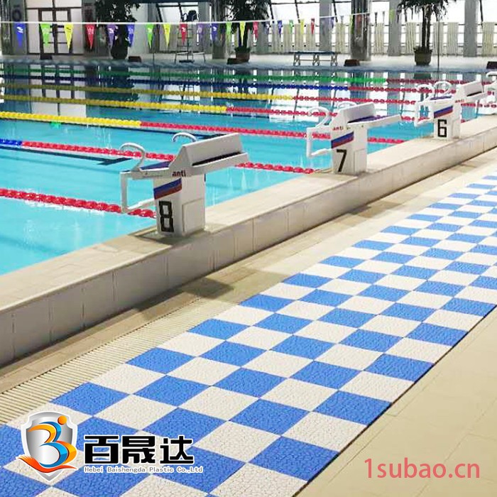 **泳池镂空防滑地垫_健身房防滑地板_浴室防滑垫_沐浴房拼接地垫_卫生间拼接隔水悬浮地垫批发价格图5