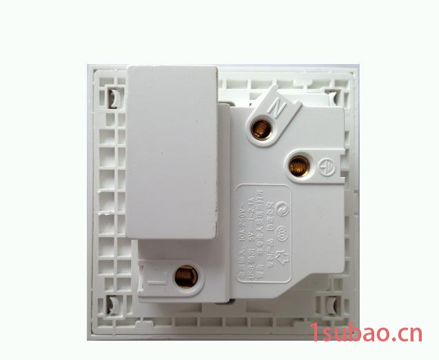 智能墙壁插座 5口插座 USB插座 2个USB接口 瑞奈Rnai图3