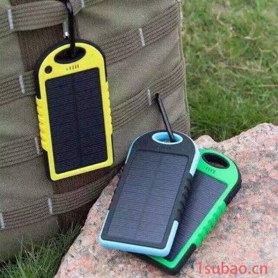户外手机充电器 应急太阳能充电器 礼品订制 防水大容量充电器