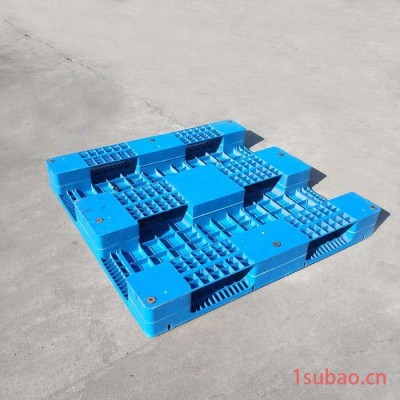 阜辰全国销售1212川字平板塑料托盘生产焊接工艺平面托盘塑料垫板仓库