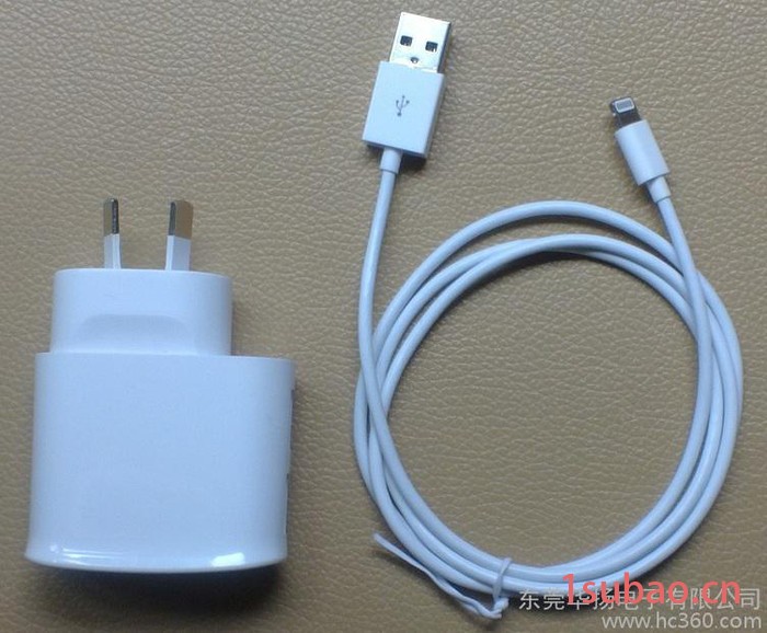 供应SAA RCM C-TIKC GEMS ROHS双USB2.1A澳规充电器图3