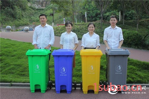 泸州，古蔺小区环保塑料垃圾桶