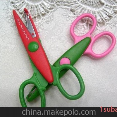 廠家直銷5寸不銹鋼花邊剪刀 diy產(chǎn)品
