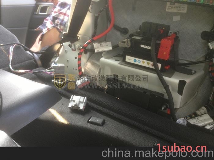 出售路虎揽胜电动踏板安装，最新揽胜电动脚踏板加装
