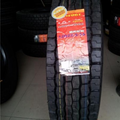销售朝阳961卡客车轮胎 机动车轮胎汽车耐磨耐压轮胎载重