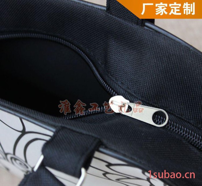 PP缝纫拉链手提袋订制pvc化妆品袋 PVC洗漱包免费设计图2