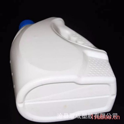 沧县双成塑胶厂家专业生产塑料桶4升机油桶 加厚化工塑料壶 机油壶 4升防冻液瓶 可定制
