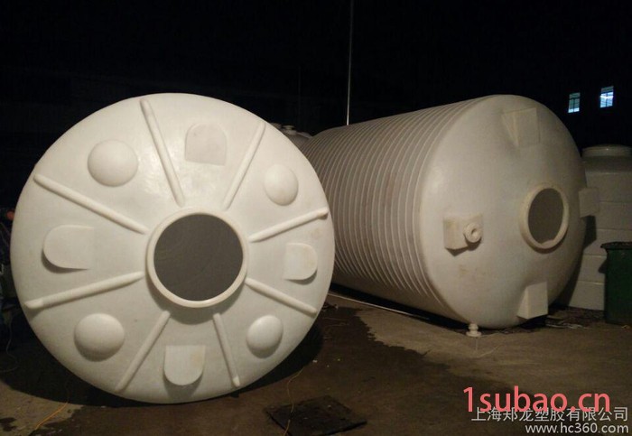 上海直销30吨塑料水塔，塑料桶，蓄水塔，工业水塔