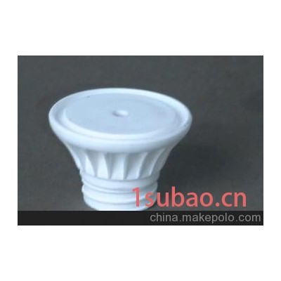 专业生产定制灯具配件上用氧化铝陶瓷灯头丶灯座等
