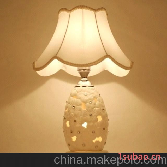 现代简约时尚水晶台灯卧室床头客厅灯具灯饰创意可调光学习台灯
