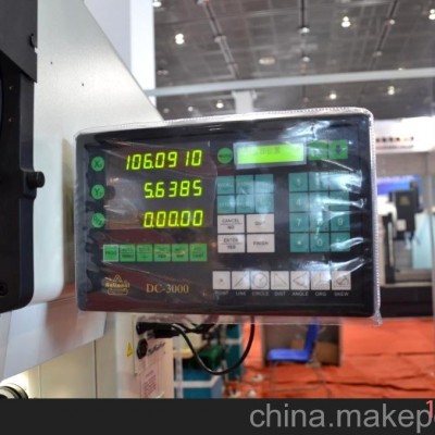 万濠投影仪_CPJ-3010Z正像投影仪