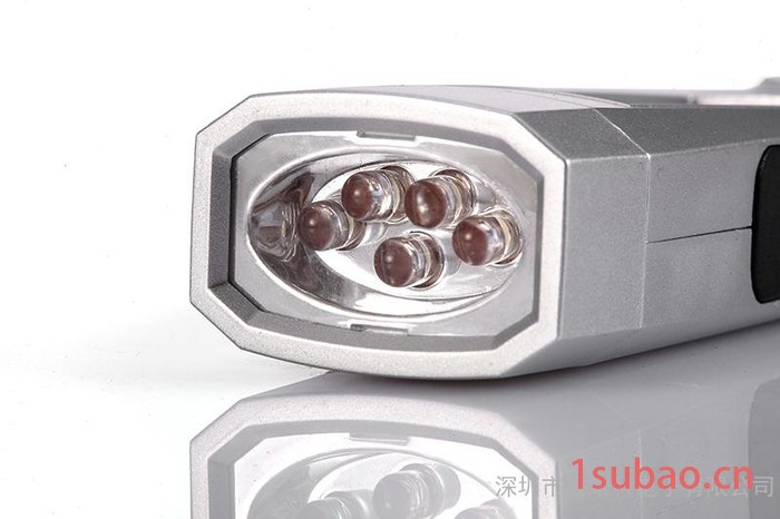 L太阳能手电筒 LED手电 指南针手电 探险露营** **图3