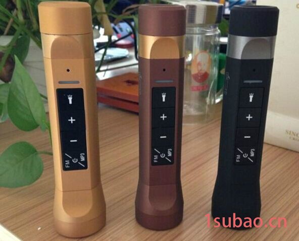 YYH手电筒蓝牙音响、移动电源三合一蓝牙音响图5
