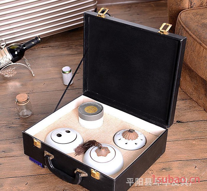定制 皮质茶叶包装盒 礼品盒 皮箱 茶水套装礼品盒图2
