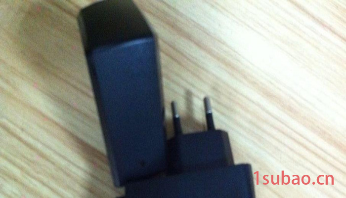 高品质USB适配器带指示灯手机充电器