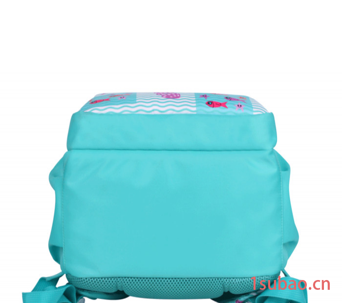UOOBEI中号 双肩背包女 跨境货源2019年新款学生背包 户外旅游登山包 防水运动包 大容量电脑包 可定制LOGO图5