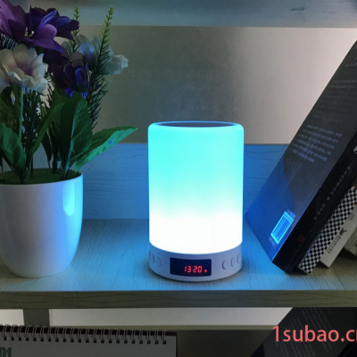 Smalody创意无线蓝牙音箱迷你智能拍拍灯时钟闹钟七彩小夜灯音响