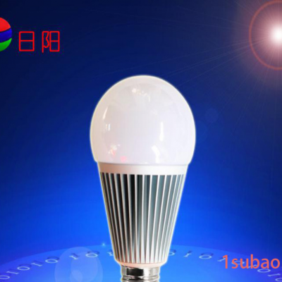 日阳大量销售   LED球泡灯外壳套件 7W 9W   E2