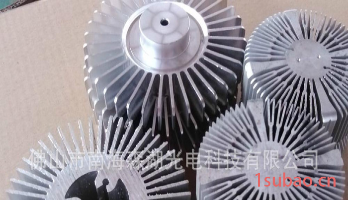 专业设计 led太阳花散热器 led工矿灯散热器图2
