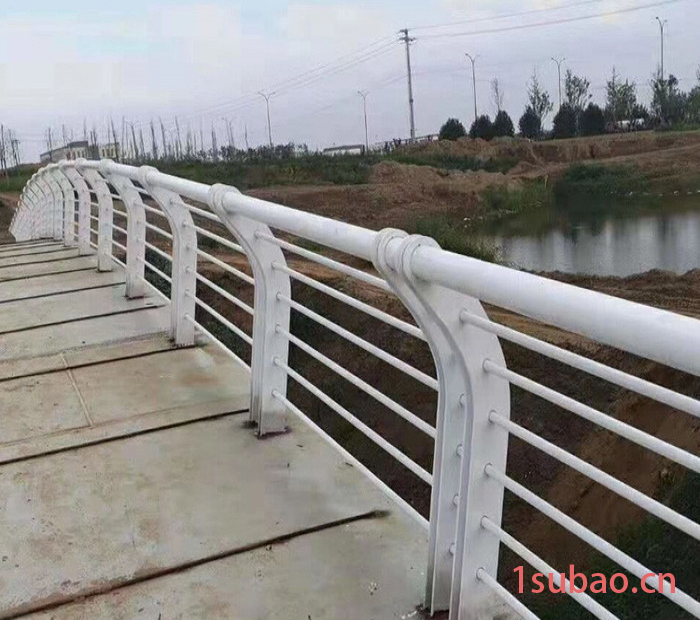 景区灯光护栏 LED灯光栏杆 碳钢立柱 样式新颖 天津瑞德隆图4