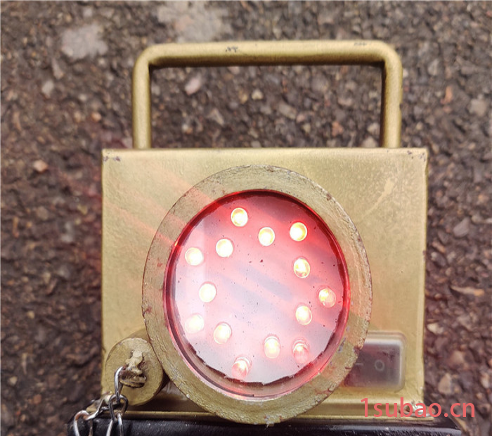 DHY4.8L矿用本安型机车红尾灯 强磁吸矿用机车红尾灯 LED机车信号灯