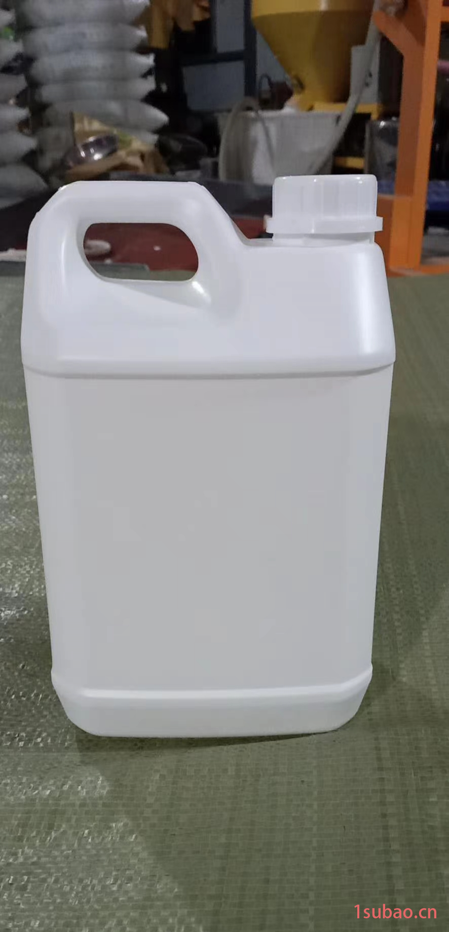 厂家生产供应 各种塑料包装桶 化工用塑料桶 塑料瓶 洗涤用酵素桶 涂料桶 湿巾桶 液位线桶 可定做生产图2