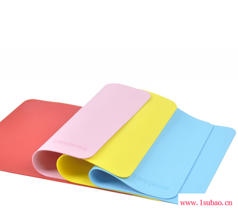 硅胶餐垫桌垫 隔热多规格硅胶餐垫 硅胶垫定制供应