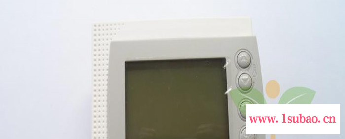 Schneider施耐德TC303-3A4L通用型液晶数显风机盘管温控器温控仪