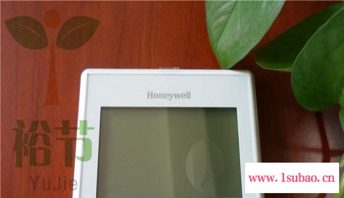 Honeywell霍尼韦尔T6820A2001液晶触摸屏风机盘管空调温控器