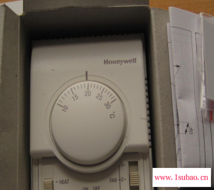 霍尼韦尔/Honeywell机械式温控器 T6373BC1130温控器/风机调