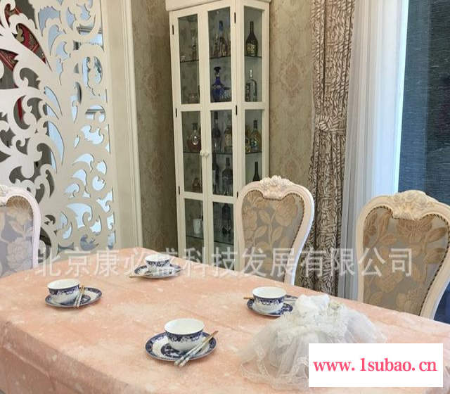 厂家直销一次性桌布 一次性纸台布 餐垫批发图3
