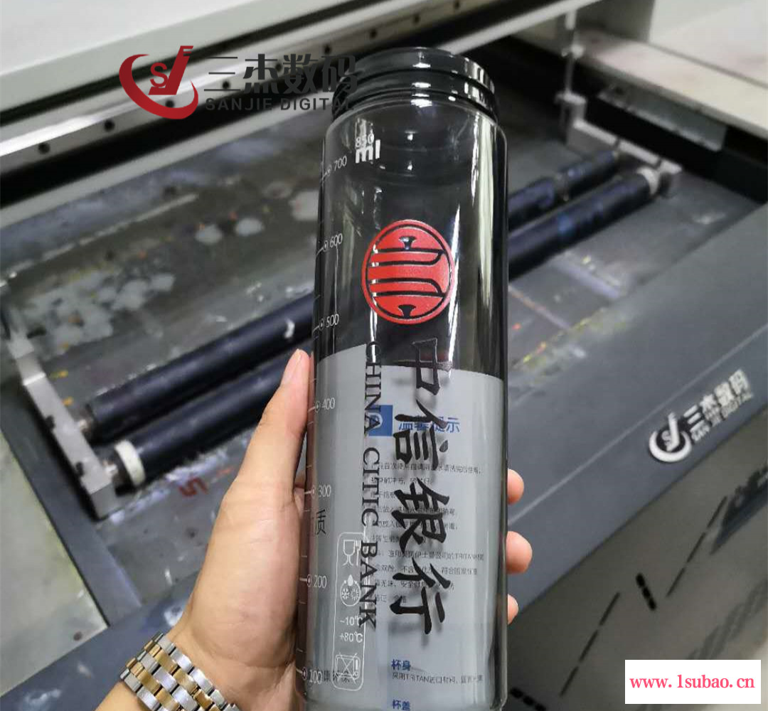青岛 淄博烤漆保温杯uv彩印机 圆柱水杯uv喷绘机厂家直销图2