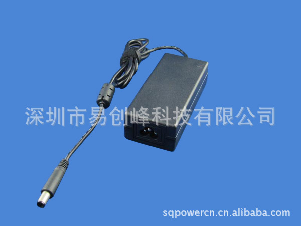 60W8字尾桌面电源适配1
