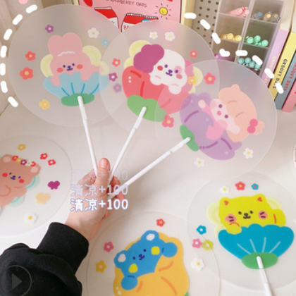 夏季卡通清凉塑料PP扇创意圆形小扇子简约可爱随身便携手摇小风扇图3
