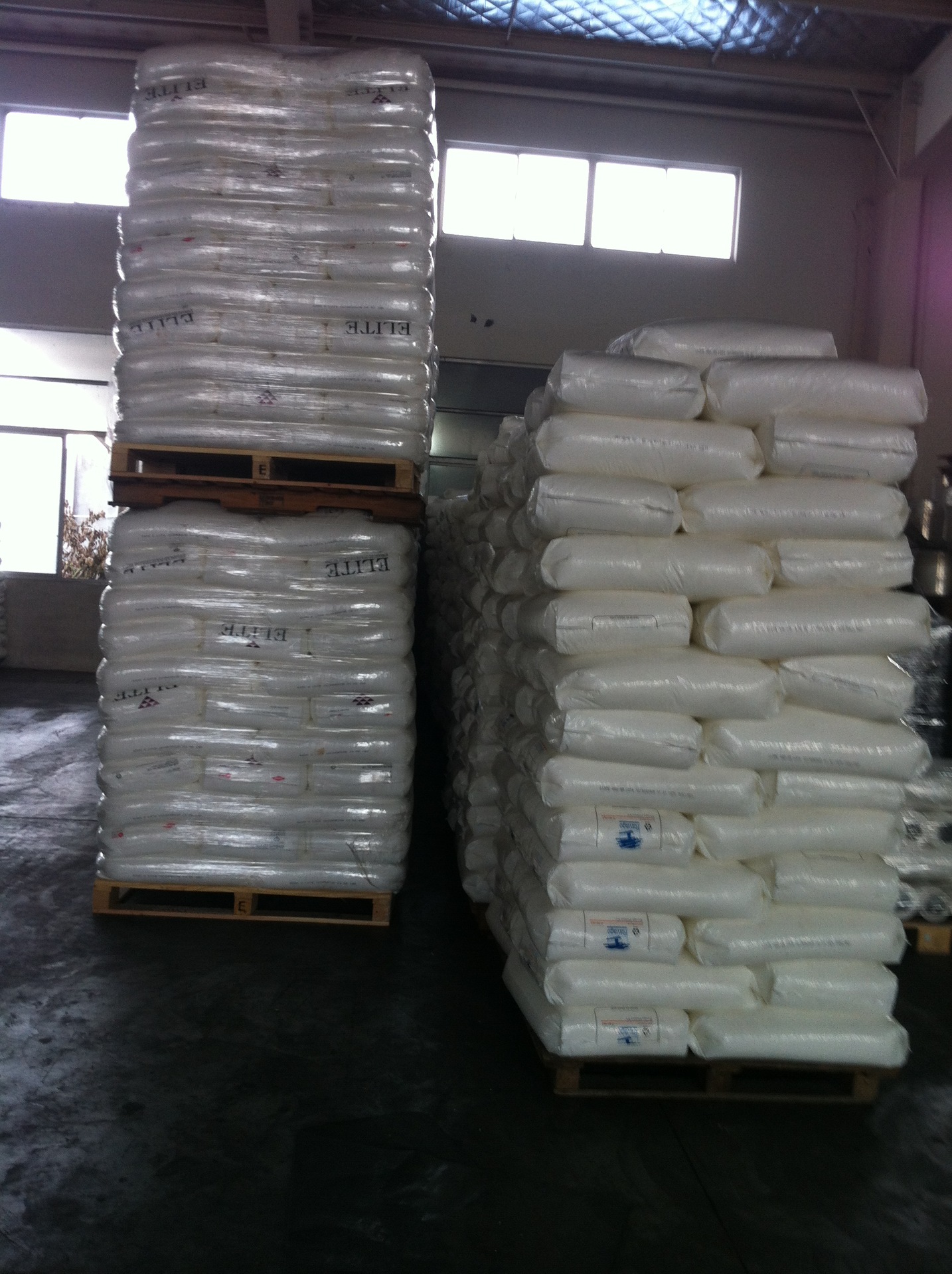 pe透明手用拉伸自粘缠绕膜托盘打包膜塑料包装膜宽50cm重量4公斤示例图8