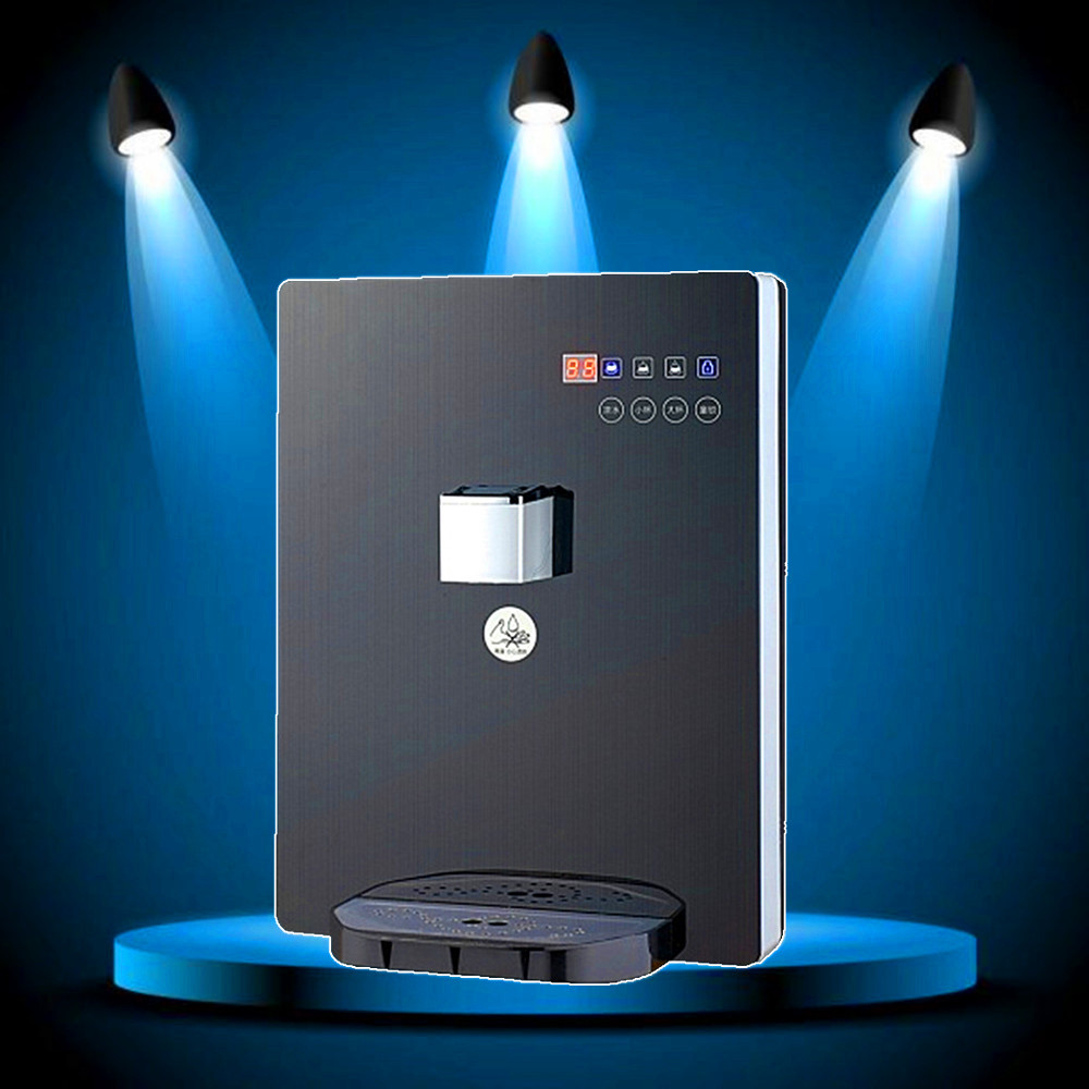 黑色即热管线机