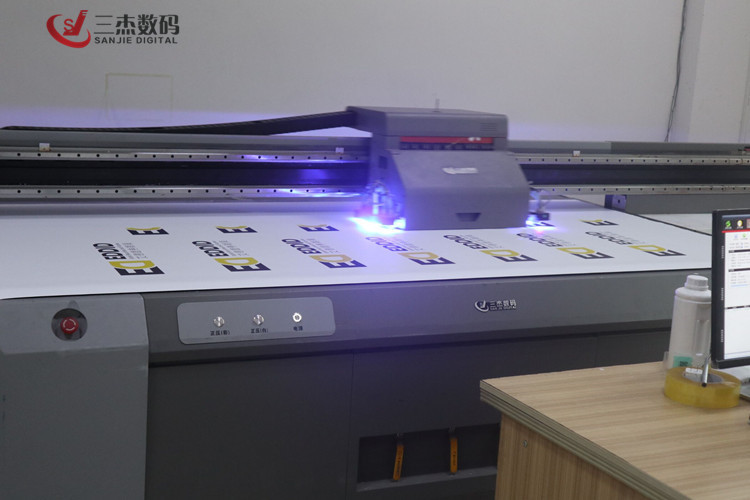 木板uv平板数码印刷机背景墙3d彩印机安徽合肥瓷砖5d万能喷绘机示例图14