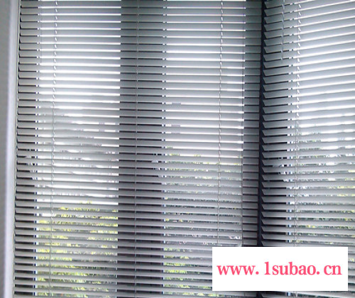冠欧铝合金百叶窗 空调外机百叶窗 空调外机罩 空调栏杆 空调护栏