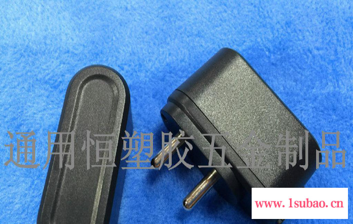 厂家** 泰规电源适配器外壳 新款双跑道USB插墙式充电器塑胶外壳图5